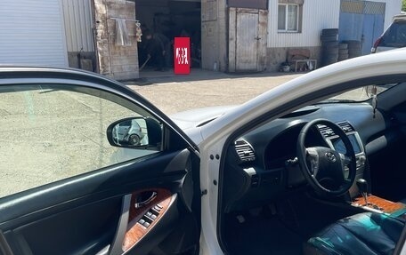 Toyota Camry, 2010 год, 1 450 000 рублей, 6 фотография