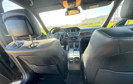 Mercedes-Benz E-Класс, 2010 год, 8 фотография