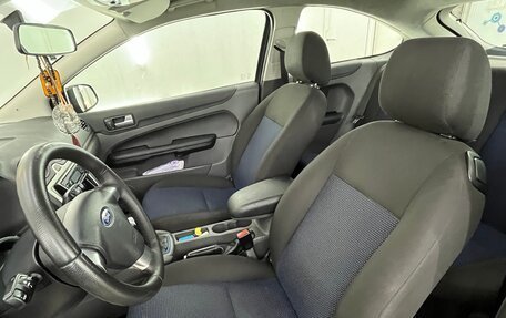 Ford Focus II рестайлинг, 2005 год, 435 000 рублей, 13 фотография