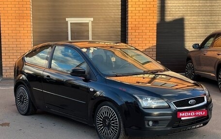 Ford Focus II рестайлинг, 2005 год, 435 000 рублей, 2 фотография