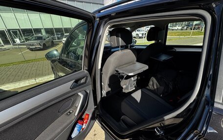 Volkswagen Tiguan II, 2018 год, 1 995 000 рублей, 8 фотография