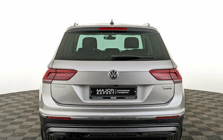 Volkswagen Tiguan II, 2016 год, 2 320 000 рублей, 6 фотография