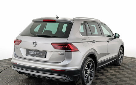 Volkswagen Tiguan II, 2016 год, 2 320 000 рублей, 5 фотография