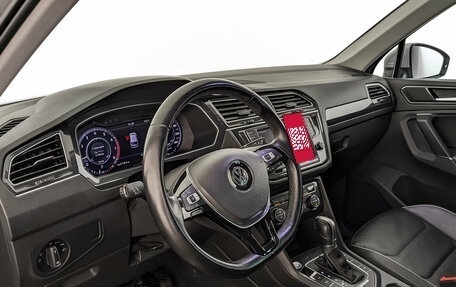 Volkswagen Tiguan II, 2016 год, 2 320 000 рублей, 15 фотография