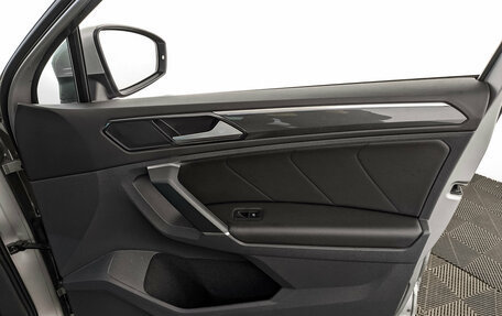 Volkswagen Tiguan II, 2016 год, 2 320 000 рублей, 25 фотография