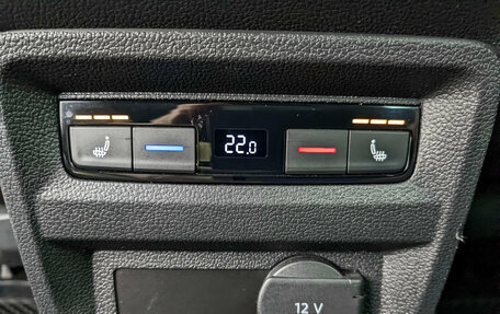 Volkswagen Tiguan II, 2016 год, 2 320 000 рублей, 26 фотография