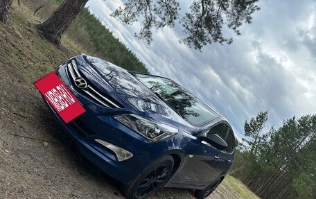 Hyundai Solaris II рестайлинг, 2015 год, 1 100 000 рублей, 4 фотография