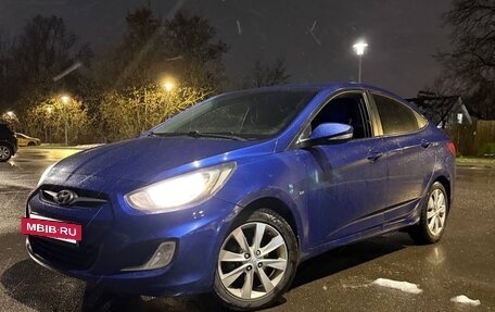 Hyundai Solaris II рестайлинг, 2012 год, 1 200 000 рублей, 4 фотография