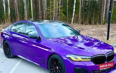 BMW 5 серия, 2022 год, 4 250 000 рублей, 2 фотография