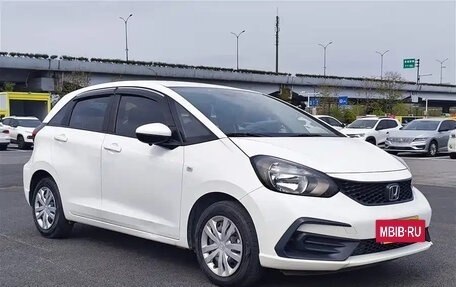 Honda Fit, 2021 год, 1 023 000 рублей, 7 фотография