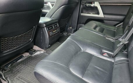 Toyota Land Cruiser 200, 2012 год, 3 500 000 рублей, 10 фотография