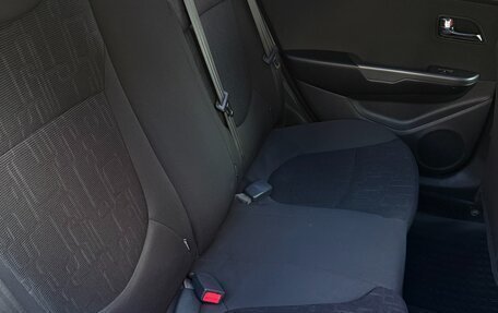 KIA Rio III рестайлинг, 2014 год, 780 000 рублей, 21 фотография