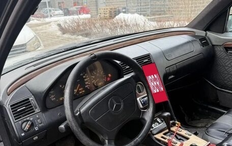 Mercedes-Benz C-Класс, 1994 год, 270 000 рублей, 8 фотография