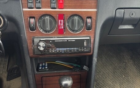 Mercedes-Benz C-Класс, 1994 год, 270 000 рублей, 6 фотография