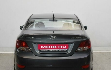 Hyundai Solaris II рестайлинг, 2011 год, 650 000 рублей, 3 фотография