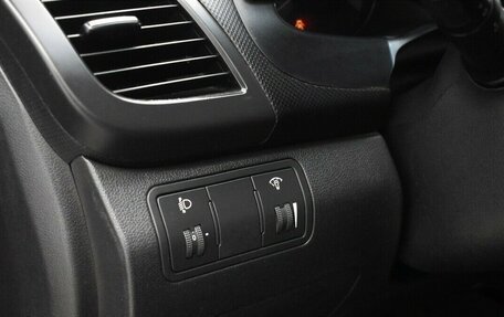 Hyundai Solaris II рестайлинг, 2011 год, 650 000 рублей, 8 фотография