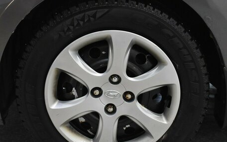 Hyundai Solaris II рестайлинг, 2011 год, 650 000 рублей, 14 фотография