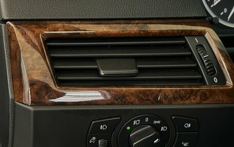 BMW 5 серия, 2007 год, 1 055 000 рублей, 8 фотография