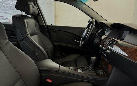 BMW 5 серия, 2007 год, 1 055 000 рублей, 14 фотография