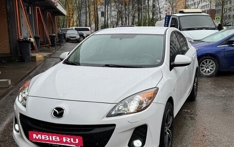 Mazda 3, 2011 год, 1 000 000 рублей, 2 фотография