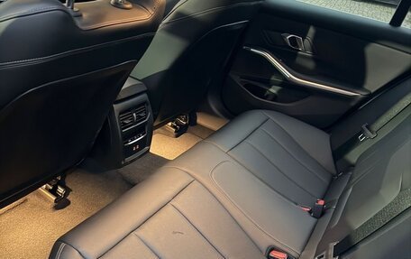 BMW 3 серия, 2024 год, 4 800 000 рублей, 10 фотография