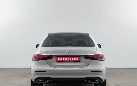 Mercedes-Benz E-Класс, 2020 год, 5 099 050 рублей, 4 фотография