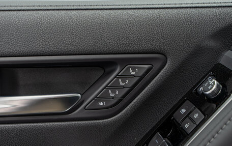 Toyota Land Cruiser, 2026 год, 15 590 000 рублей, 26 фотография