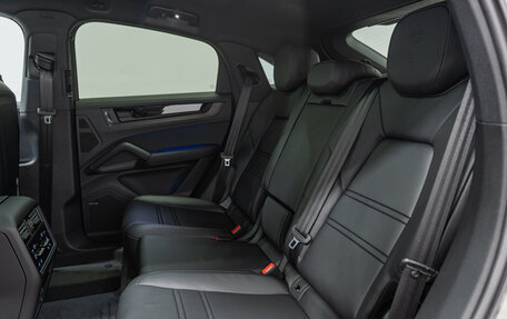 Porsche Cayenne III, 2025 год, 18 390 000 рублей, 27 фотография