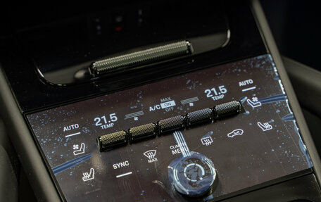 Porsche Cayenne III, 2025 год, 18 390 000 рублей, 25 фотография