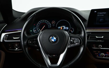 BMW 5 серия, 2019 год, 4 476 444 рублей, 13 фотография