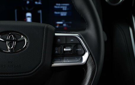 Toyota Land Cruiser, 2025 год, 14 649 999 рублей, 22 фотография