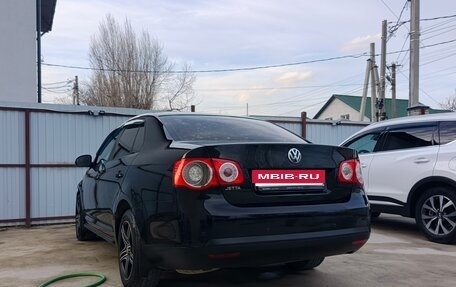 Volkswagen Jetta VI, 2010 год, 650 000 рублей, 9 фотография