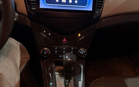 Chevrolet Cruze II, 2012 год, 650 000 рублей, 3 фотография