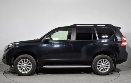 Toyota Land Cruiser Prado 150 рестайлинг 2, 2017 год, 3 600 000 рублей, 8 фотография