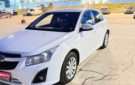 Chevrolet Cruze II, 2015 год, 565 000 рублей, 2 фотография