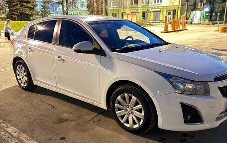 Chevrolet Cruze II, 2015 год, 565 000 рублей, 4 фотография