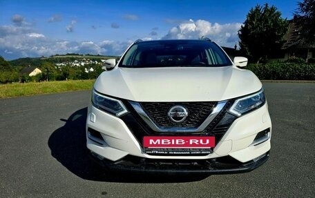 Nissan Qashqai, 2021 год, 2 800 000 рублей, 21 фотография