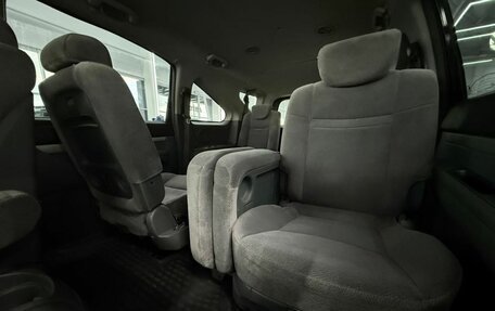 SsangYong Rodius I, 2011 год, 1 200 000 рублей, 22 фотография
