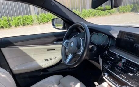 BMW 5 серия, 2017 год, 4 500 000 рублей, 5 фотография