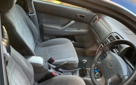 Toyota Vista, 1996 год, 200 000 рублей, 5 фотография