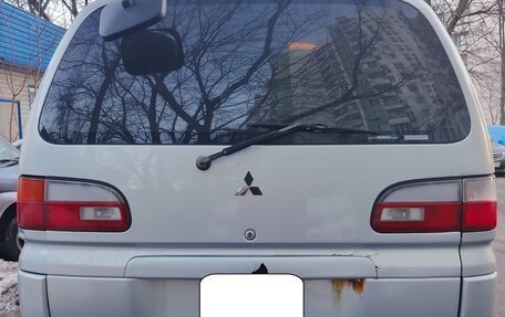 Mitsubishi Delica IV, 1999 год, 650 000 рублей, 2 фотография