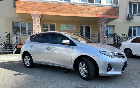 Toyota Auris II, 2012 год, 1 000 000 рублей, 4 фотография