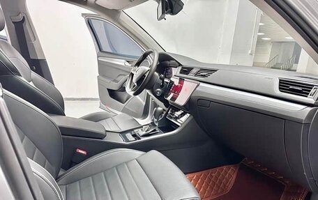 Skoda Superb III рестайлинг, 2022 год, 1 730 000 рублей, 15 фотография