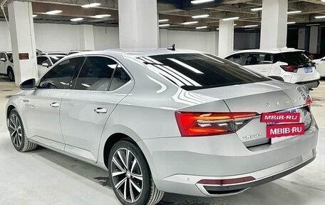 Skoda Superb III рестайлинг, 2022 год, 1 730 000 рублей, 7 фотография