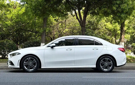 Mercedes-Benz A-Класс, 2022 год, 1 736 069 рублей, 7 фотография