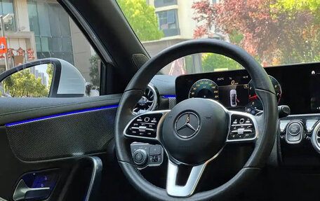 Mercedes-Benz A-Класс, 2022 год, 1 736 069 рублей, 10 фотография