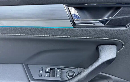 Skoda Superb III рестайлинг, 2023 год, 1 655 017 рублей, 16 фотография