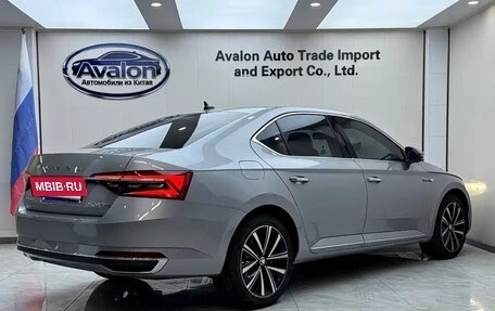 Skoda Superb III рестайлинг, 2023 год, 1 655 017 рублей, 4 фотография