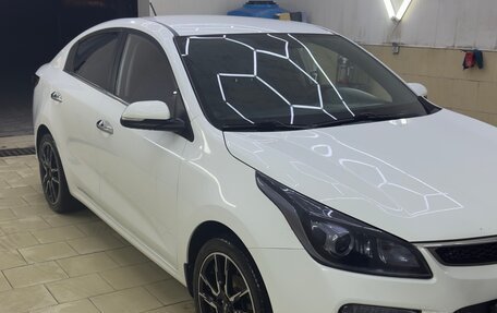 KIA Rio IV, 2019 год, 1 700 000 рублей, 2 фотография