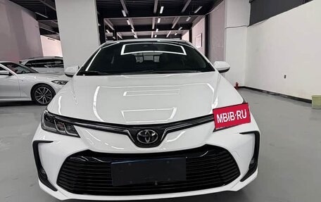 Toyota Corolla, 2022 год, 1 370 000 рублей, 2 фотография